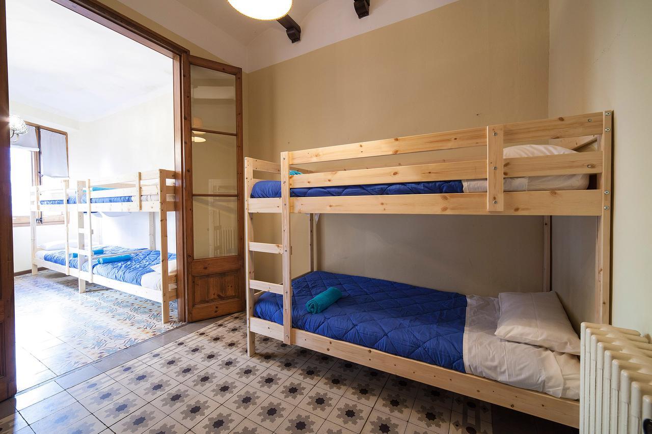 Bed In Girona Bed and Breakfast Eksteriør billede