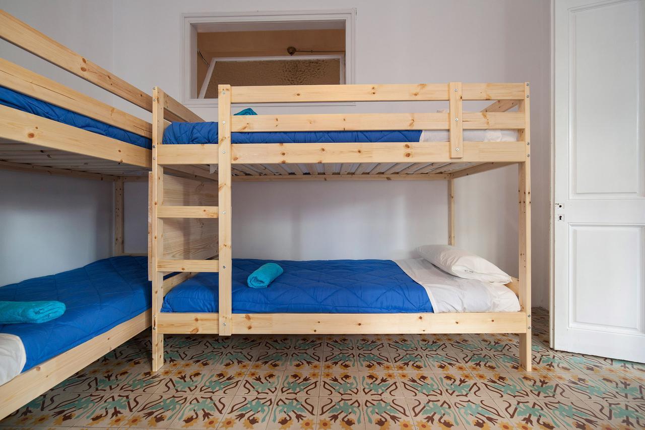 Bed In Girona Bed and Breakfast Eksteriør billede