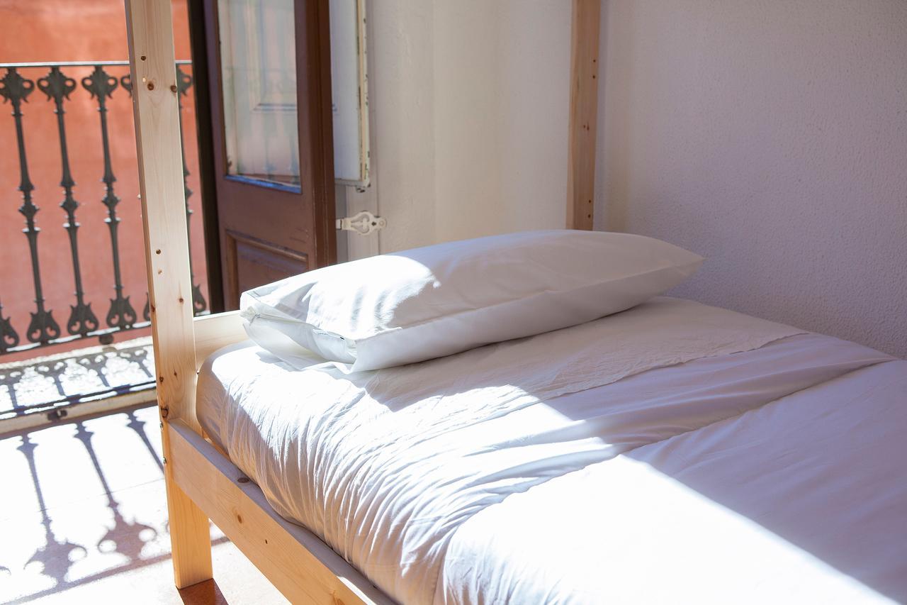 Bed In Girona Bed and Breakfast Eksteriør billede