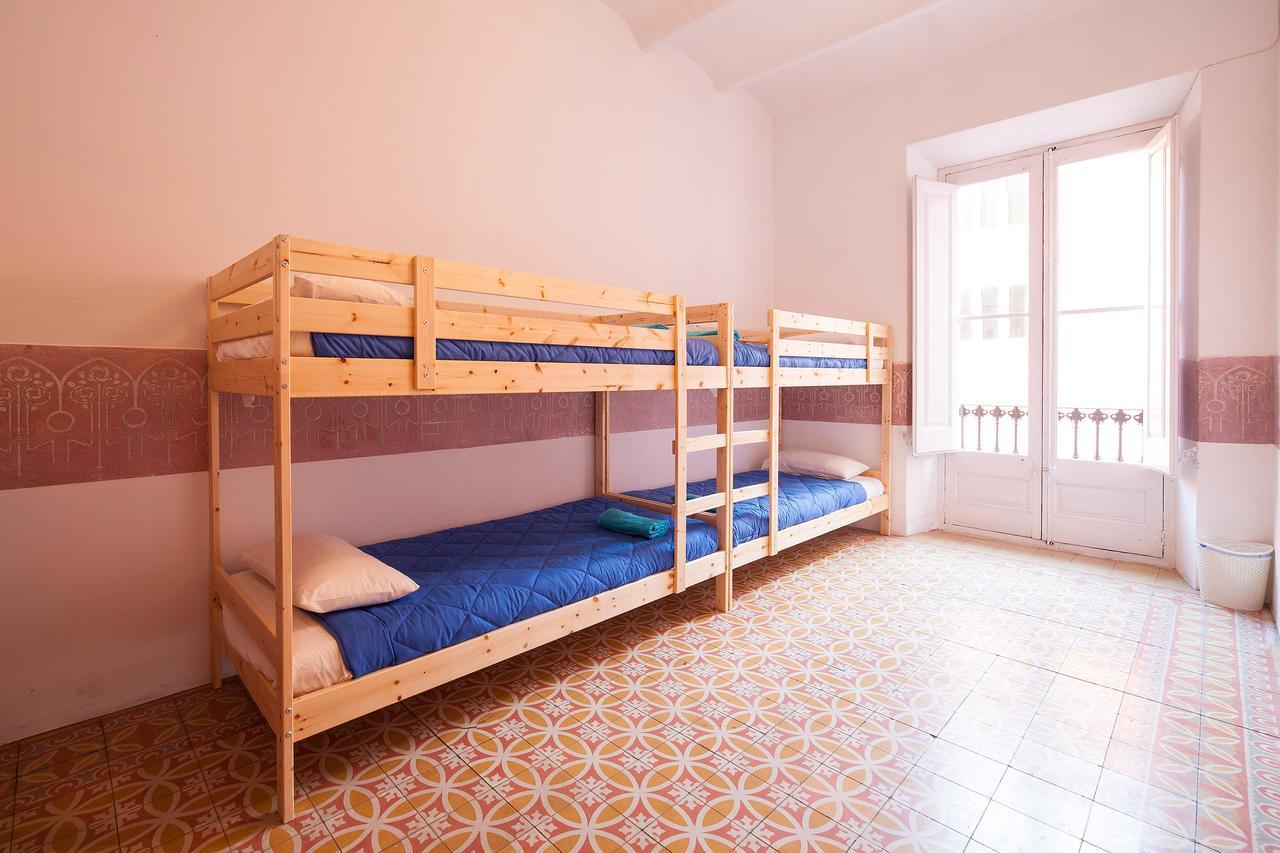 Bed In Girona Bed and Breakfast Eksteriør billede