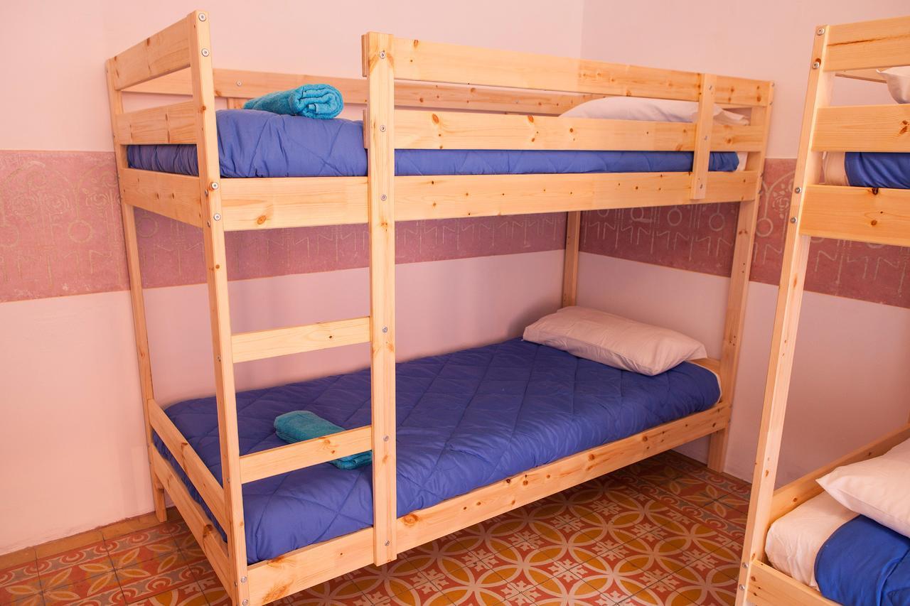 Bed In Girona Bed and Breakfast Eksteriør billede