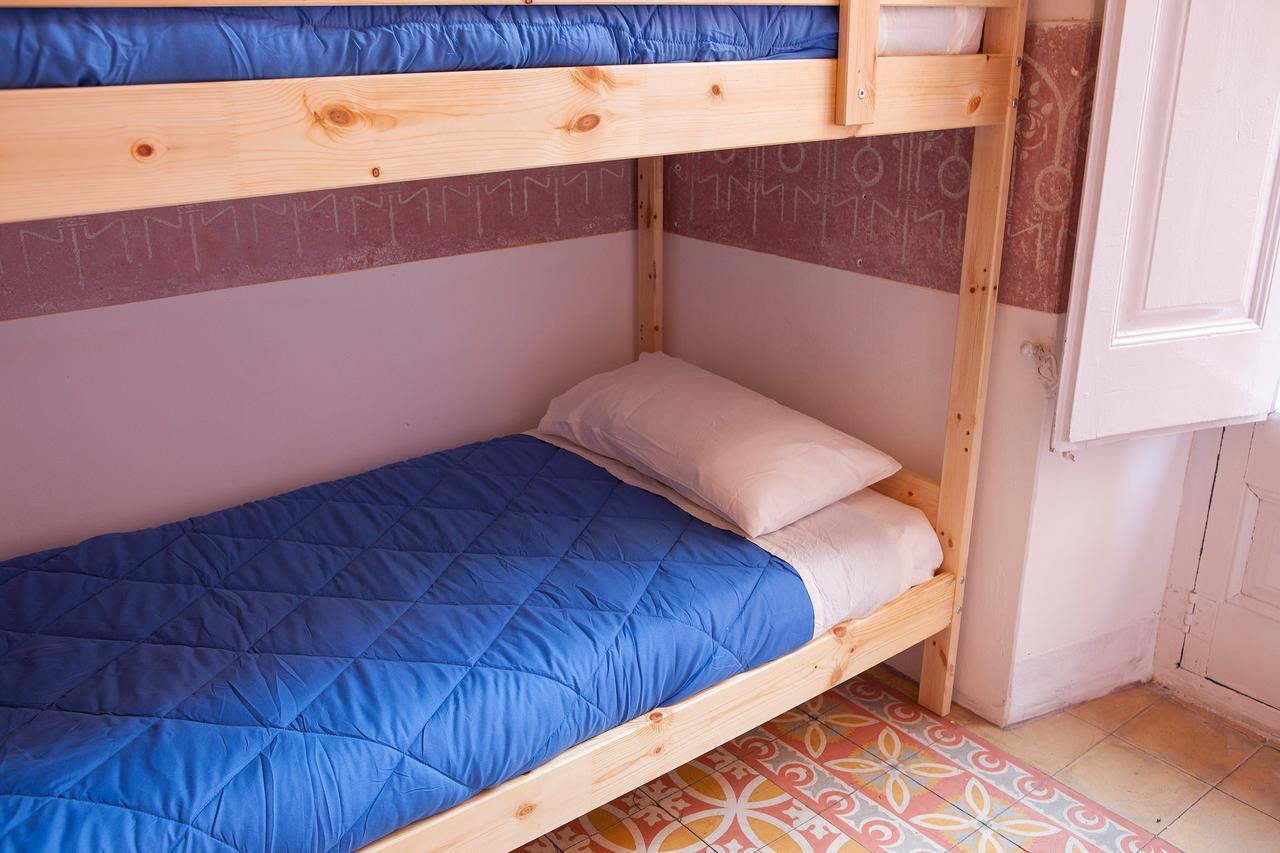 Bed In Girona Bed and Breakfast Eksteriør billede